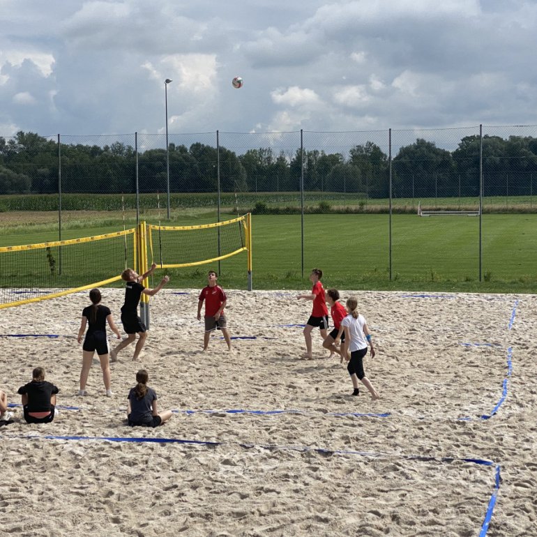 Beachvolleyball_8+9.Kl_2