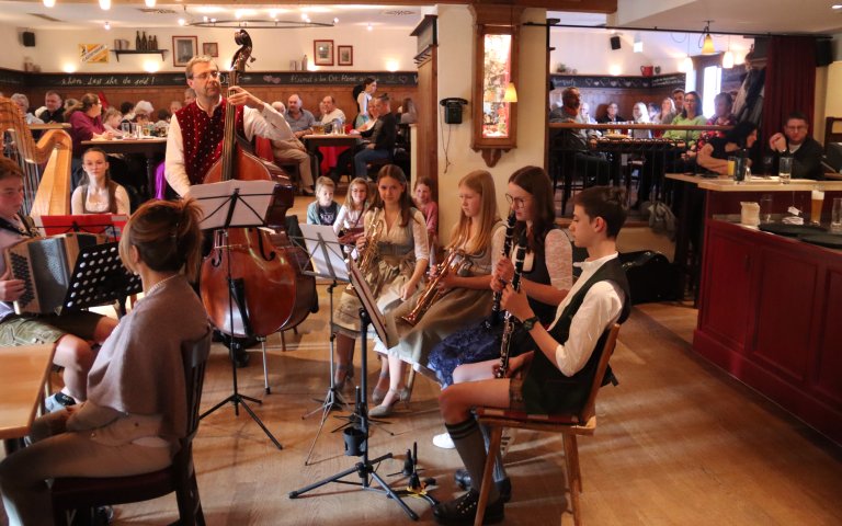Hoagartn in Grucking - 5 Bilder in der Galerie